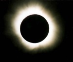 Sluneení koróna pi úplném zatminí Slunce 4.12.2002 v JAR