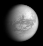 Titan - snímek v infračerveném oboru spektra.