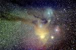 Mlhoviny v okol� hv�zdy Antares v souhv�zd� �t�ra. Foto Dalibor Han�l.