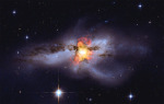 Galaxie NGC 6240 v rentgenovém a viditelném světle