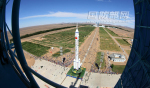 Převoz rakety Dlouhý pochod s lodí Shenzhou 9. Autor: spaceflightnow.com