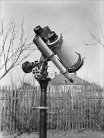 Astrograf Jindřicha Zemana, ještě bez hodinového stroje. Autor: Archiv Hvězdárny v Úpici