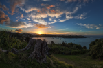 Západ Slunce nad Waiheke island. Autor: Petr Horálek.