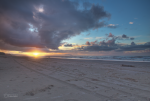 Romantický západ Slunce na Waiotahi Beach. Autor: Petr Horálek.