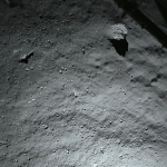 Kometa ze 40 metrů Autor: ESA/Rosetta/Philae/ROLIS/DLR