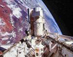 17.03.2001 - Astro 2 na oběžné dráze