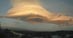 01.12.2003 - Čočkovitý mrak nad Havají