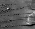 22.04.2012 - Tekoucí písečné duny barchany na Marsu