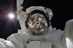 18.09.2012 - Autoportrét astronauta na oběžné dráze