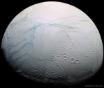 27.04.2020 - Čerstvé tygří pruhy na Saturnovu Enceladu