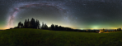 Autor: Petr Horálek. - 360stupňový pohled na Grúň s Mléčnou dráhou, protisvitem a airglow.