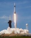 Autor: SpaceX - Start rakety Falcon 9 s Crew Dragonem na špici 30. 5. 2020 na misi Demo 2 s astronauty Bobem Behnkenem a Dougem Hurleyem na palubě