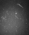 Autor: Astronomický ústav AV ČR - Složený snímek dvou Geminid, které reprezentují jeden z nejbližších párů zaznamenaných během maxima v roce 2006.
