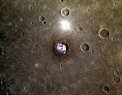 Autor: NASA/Johns Hopkins University Applied Physics Laboratory/Carnegie Institution of Washington - Kráter Kertesz na Merkuru ze sondy MESSENGER