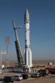 Autor: spaceflightnow.com - 58 metrů vysoký Proton se sondou ExoMars na startovní rampě