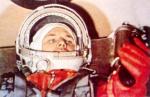 Jurij Gagagin v kabině kosmické lodi Vostok-1 (12.4.1961)