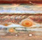Třetí rudá skvrna na Jupiteru.