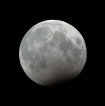 Simulační snímek částečného zatmění Měsíce 31. prosince 2009.