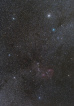Kometa 103P Harltey v souhvězdí Vozky pod Capellou. Autor: Martin Gembec