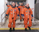 Posádka vyráží ke startovací rampě. Autor: NASA