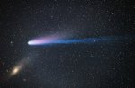 Kometa Ikeya-Zhang a M31. Autor: Garald Rhemann