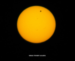 Venuš před Sluncem + sluneční skvrny. Autor: Tomáš Slabý