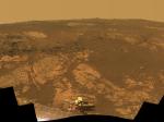 Barevné panorama okolí, připravené týmem Opportunity k 9. výročí přistání na Marsu. Autor: NASA