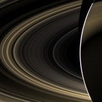 Planeta Venuše prosvítá skrz Saturnovy prstence Autor: NASA