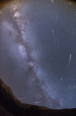 Cestičky Perseid. Autor: Petr Horálek