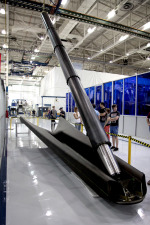 Výstavní exemplář jedné přistávací nohy pro Falcon 9 Autor: SpaceX