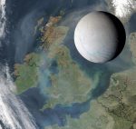 Enceladus ve vizualizaci nad Evropou, porovnání s velikostí Velké Británie Autor: Martin Gembec