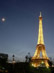 22.05.2002 - Měsíc a planety nad Eiffelovou věží