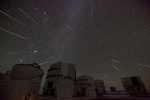 15.12.2012 - Padající hvězdy Geminidy nad Paranalem