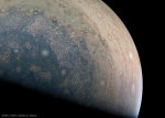 13.02.2017 - Víření mračen jižního Jupiteru z Juno