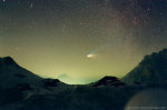 09.04.2017 - Kometa Hale Bopp nad průsmykem Val Parola