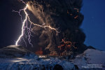 12.05.2019 - Popel a blesky nad islandskou sopkou
