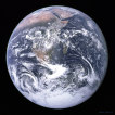 06.02.2022 - Modrá skleněná kulička Země