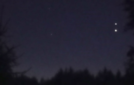 Jupiter a Venuše - konjunkce 4:20 ráno 13.8.2025