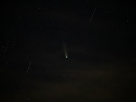 Kometa C2025 A6 Lemmon