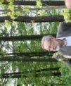 Autor: archiv Petra Heinzela - Sázení pamětního stromu při odchodu z funkce ředitele Astronomického ústavu AV ČR v Ondřejově.
