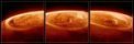 Autor: ESA/Webb, NASA, CSA, J. Nichols (University of Leicester), M. Zamani (ESA/Webb) - Polární záři na Jupiteru zde vidíme jako jasné oblouky a skvrny. Povrch oblak je tmavý. Vidíme změny v řádu minut.