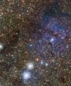 Autor: ESO/VVV consortium/D. Minniti - VISTA pozoruje mlhovinu Trifid a odhaluje skryté proměnné hvězdy