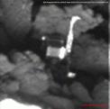 Autor: 3D model Philae: CNES/A.Charpentier; obrázek: ESA/Rosetta/MPS for OSIRIS Team MPS/UPD/LAM/IAA/SSO/IN - Animovaný GIF Philae, jak byl vyfotografován 2. září 2016 a jeho porovnání s 3D modelem