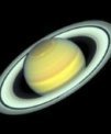 Autor: NASA/ESA/STScI/A. Simon/R. Roth - Snímky planety Saturn, které pořídil HST v letech 2018, 2019 a 2020, kdy severní polokoule planety směřovala z léta do podzimu