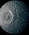 Autor: Kredit: NASA / JPL / Space Science Institute - Saturnův měsíc Mimas s 130 km širokým kráterem Herschel
