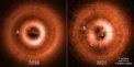 Autor: NASA/ESA/HST - Porovnání dvou fotografií protoplanetárního disku o průměru 440 AU kolem hvězdy TW Hydrae z let 2016 a 2021. V roce 2016 se stíny nacházely blízko u sebe, a proto si astronomové dlouho mysleli, že je jen jeden. Až následující léta ukázala i ten druhý.