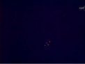 Autor: TV NASA - Poziční osvětlení lodi v orbitální noci