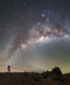 Autor: Petr Horálek/ESO. - Hvězdné nebe je v Chile prakticky na dosah.