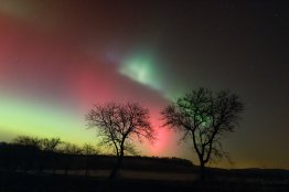 Neobvykle jasná polární záře nad Českou republikou