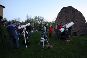 Setkání pozorovatelů na hradě Litice Autor: Martin Mašek